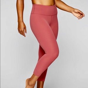 Athleta Elation Capri in Powervita